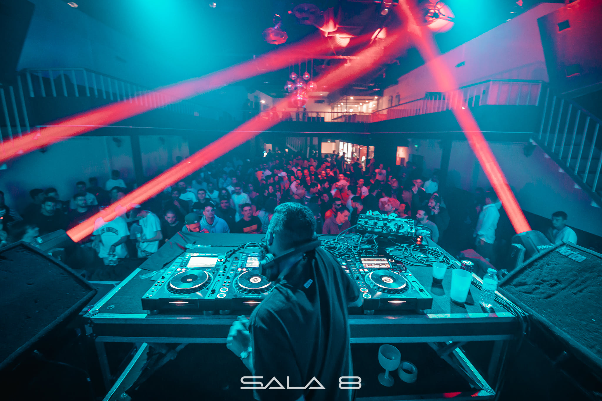 Sala 8